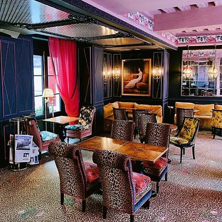 De Jobo Otel Paris